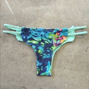 San Lorenzo reversible bikini bottom